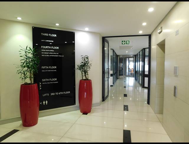 542M² OFFICE TO LET IN PARKTOWN